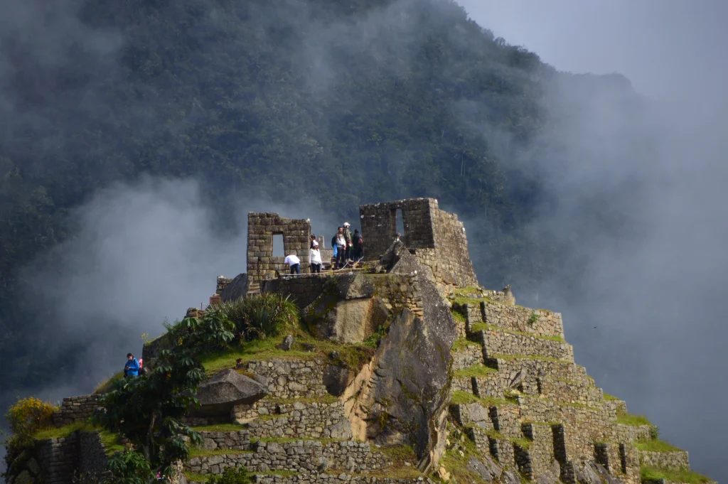 Montaña de 7 Colores: Aventura Andina